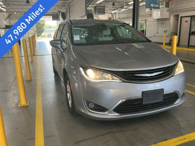 2018 Chrysler Pacifica Hybrid Touring Plus
