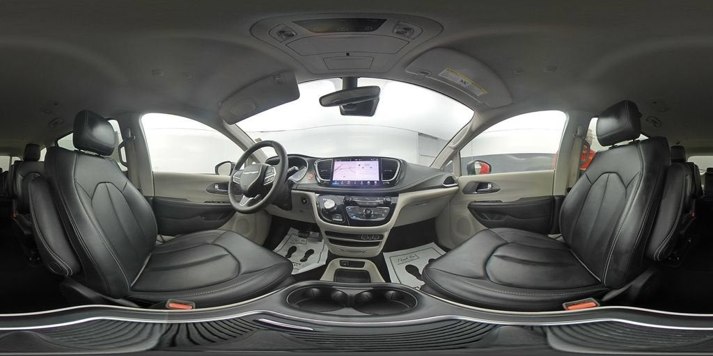2024 Chrysler Pacifica Hybrid Select