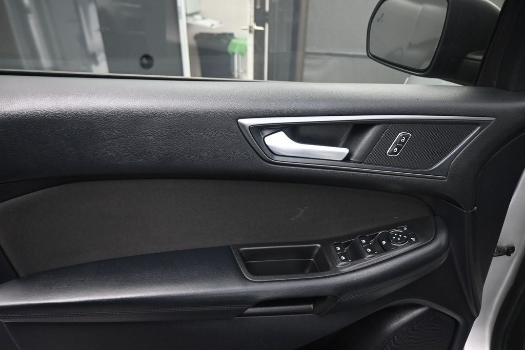 2019 Ford Edge SE