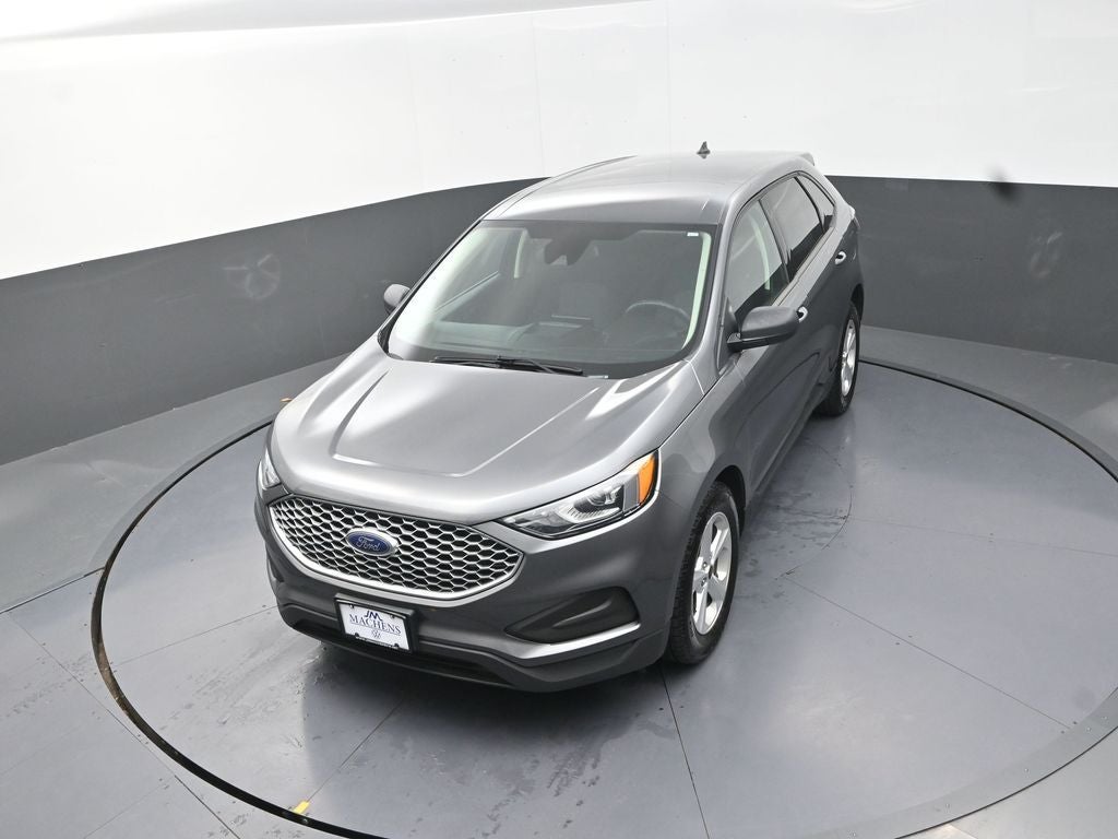 2023 Ford Edge SE