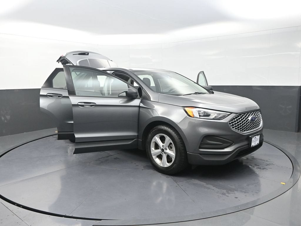 2023 Ford Edge SE
