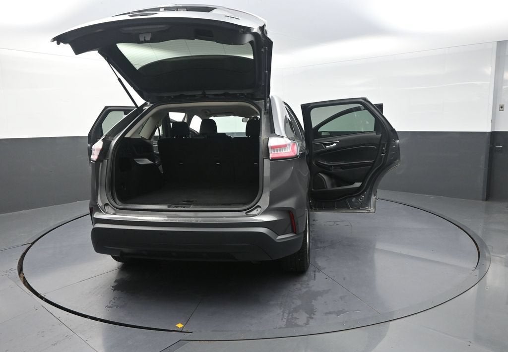 2023 Ford Edge SE