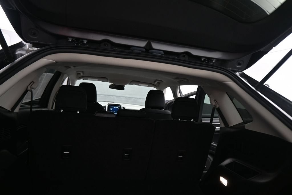 2023 Ford Edge SE