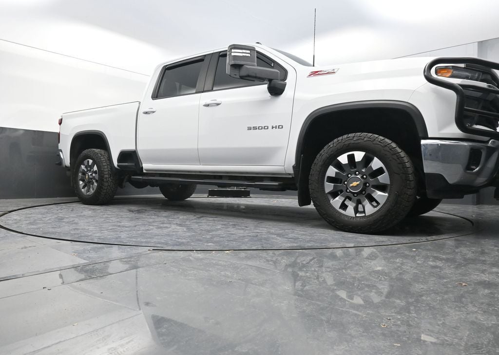 2024 Chevrolet Silverado 3500HD LT