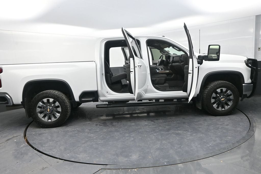 2024 Chevrolet Silverado 3500HD LT