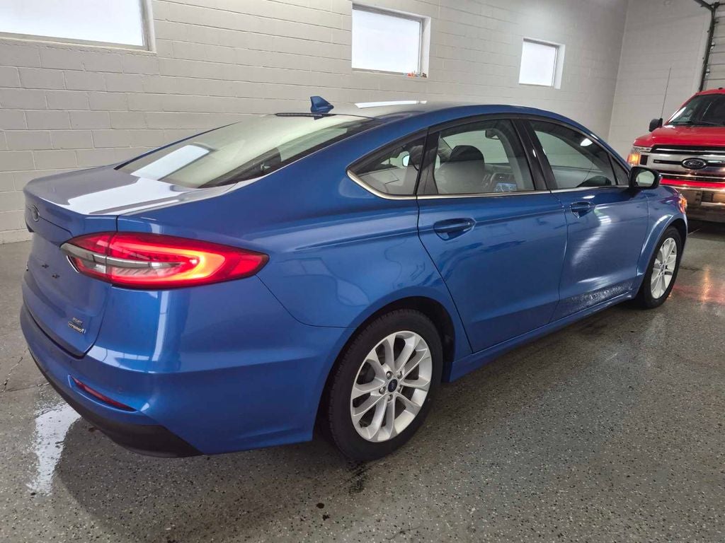 2020 Ford Fusion Hybrid SE