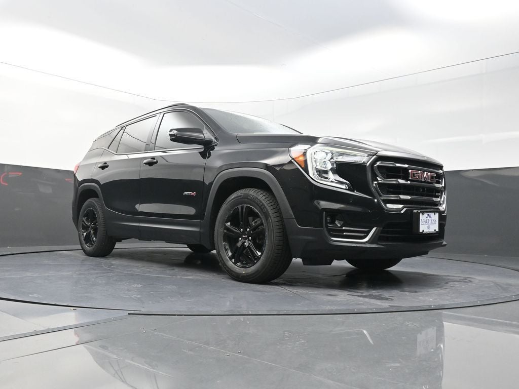 2022 GMC Terrain AT4