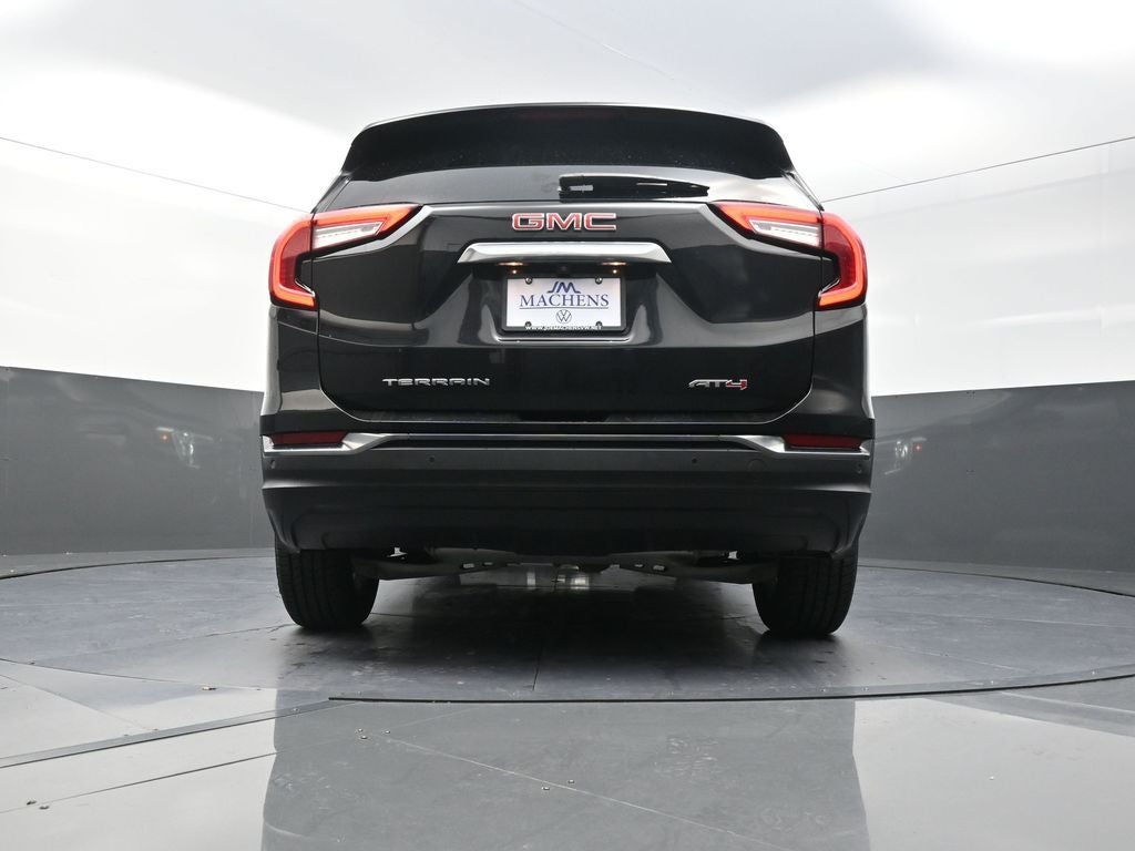 2022 GMC Terrain AT4