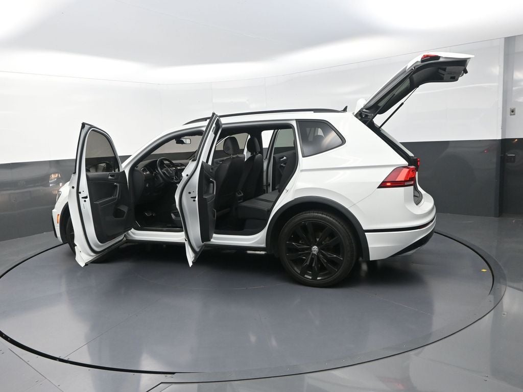 2021 Volkswagen Tiguan 2.0T SE R-Line Black
