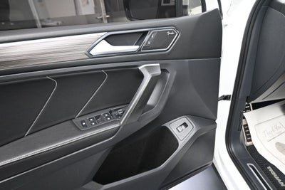 2024 Volkswagen Tiguan 2.0T SEL R-Line