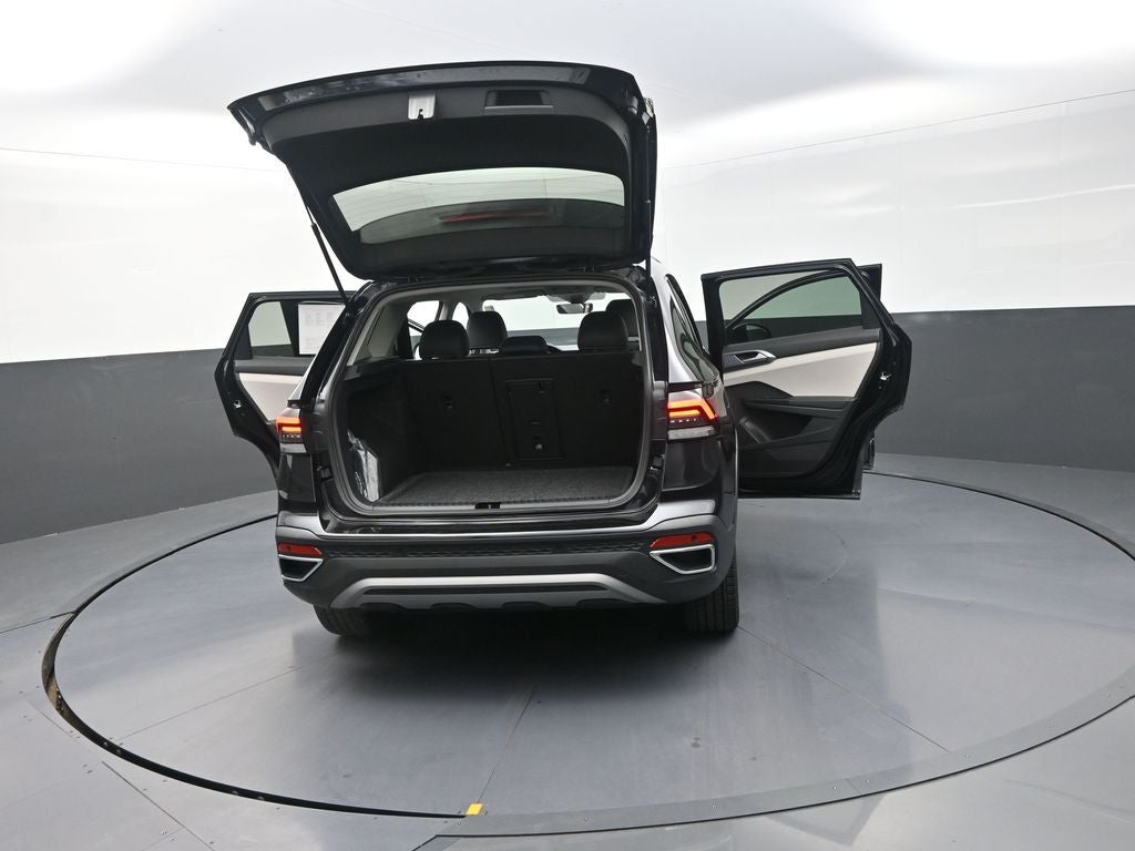 2025 Volkswagen Taos 1.5T SEL