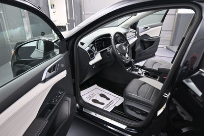 2025 Volkswagen Taos 1.5T SEL