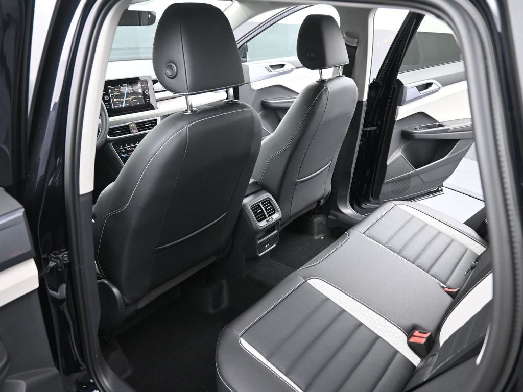 2025 Volkswagen Taos 1.5T SEL
