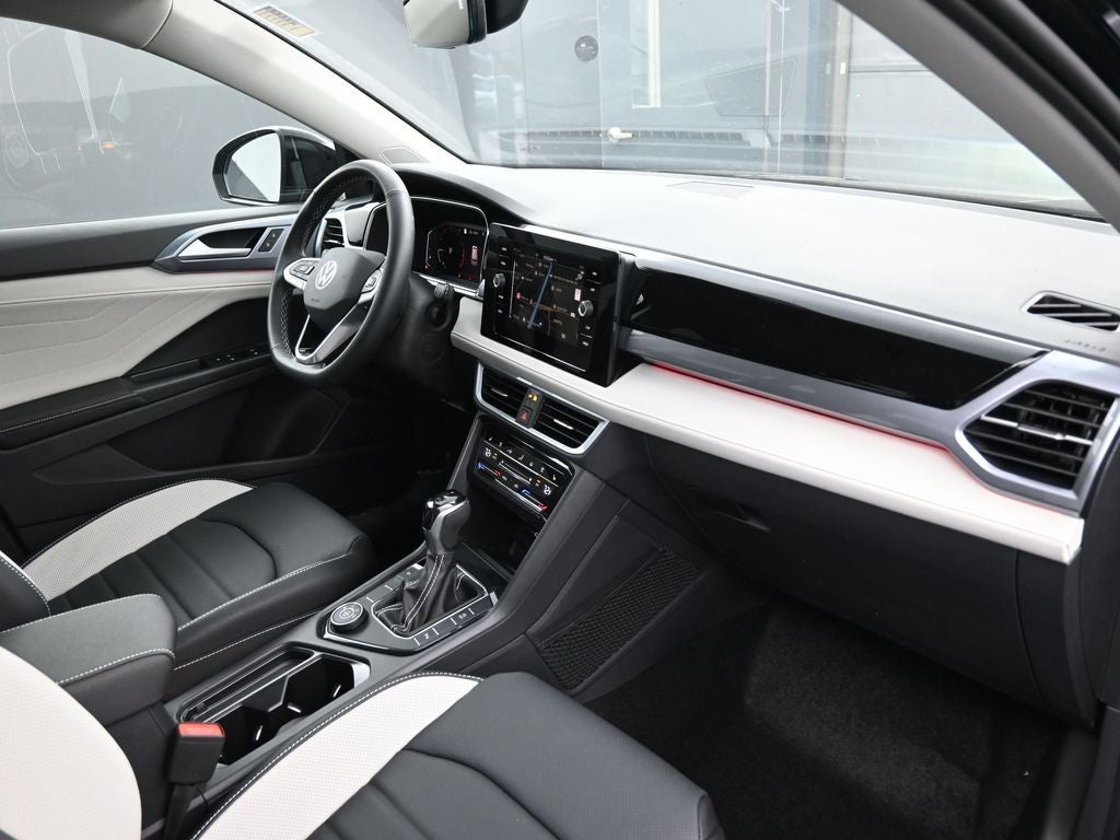 2025 Volkswagen Taos 1.5T SEL