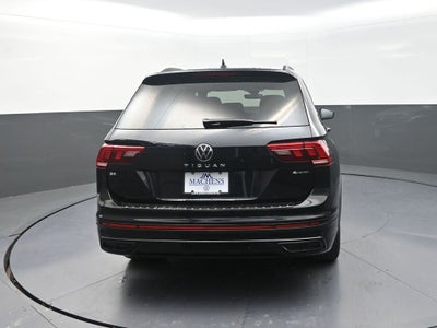 2024 Volkswagen Tiguan 2.0T SE R-Line Black
