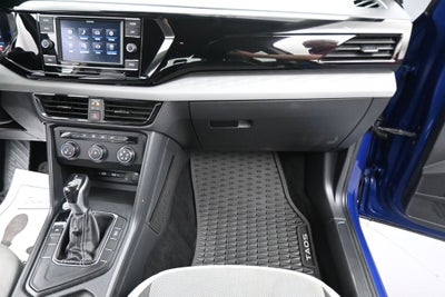 2022 Volkswagen Taos 1.5T S