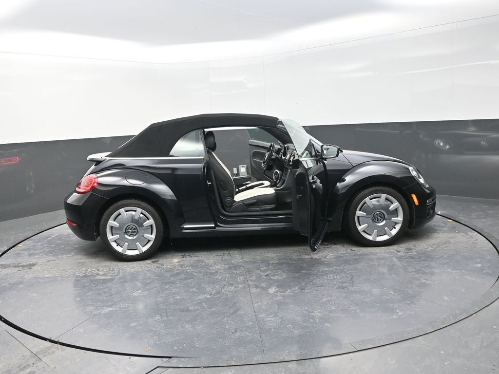2018 Volkswagen Beetle 2.0T SE