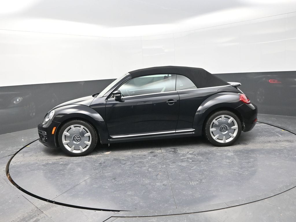 2018 Volkswagen Beetle 2.0T SE