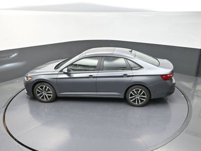 2025 Volkswagen Jetta 1.5T SE