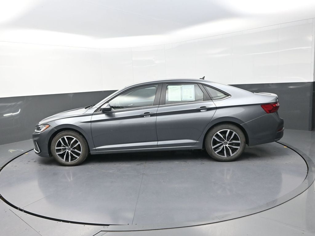 2025 Volkswagen Jetta 1.5T SE