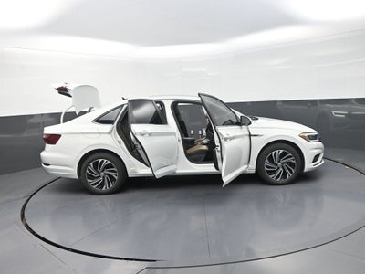 2021 Volkswagen Jetta SEL Premium