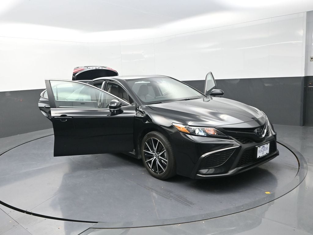 2024 Toyota Camry SE Nightshade