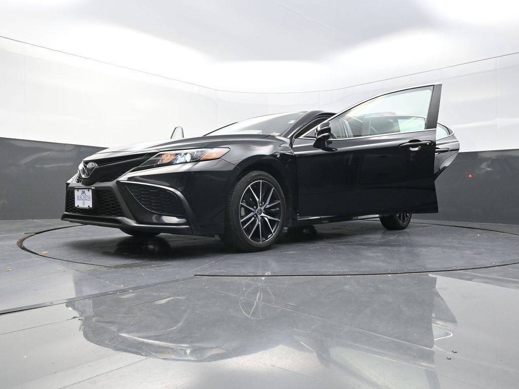 2024 Toyota Camry SE Nightshade