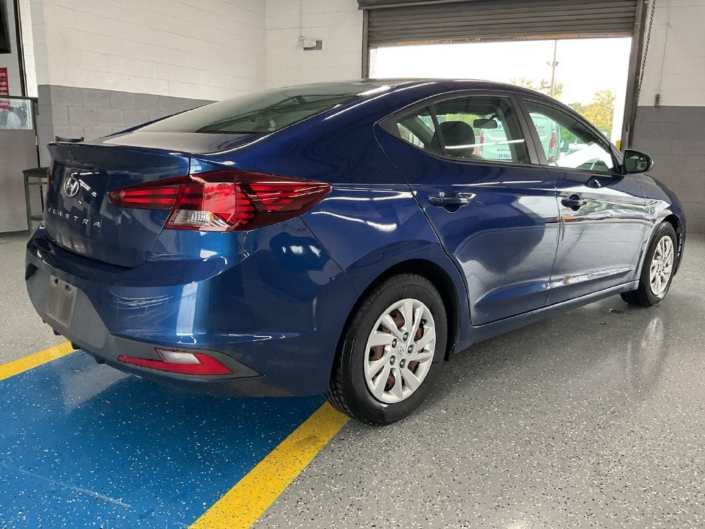 2020 Hyundai Elantra SE