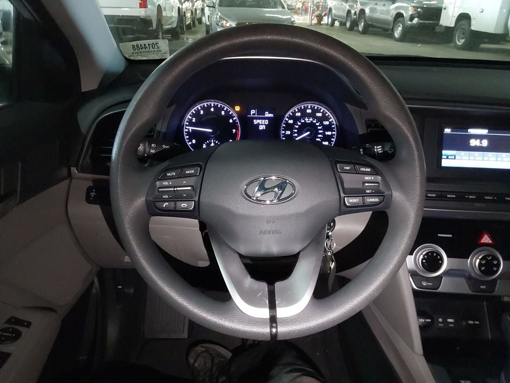 2019 Hyundai Elantra SE