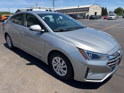 2020 Hyundai Elantra SE