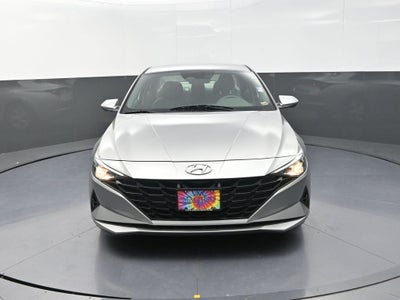 2021 Hyundai Elantra SE