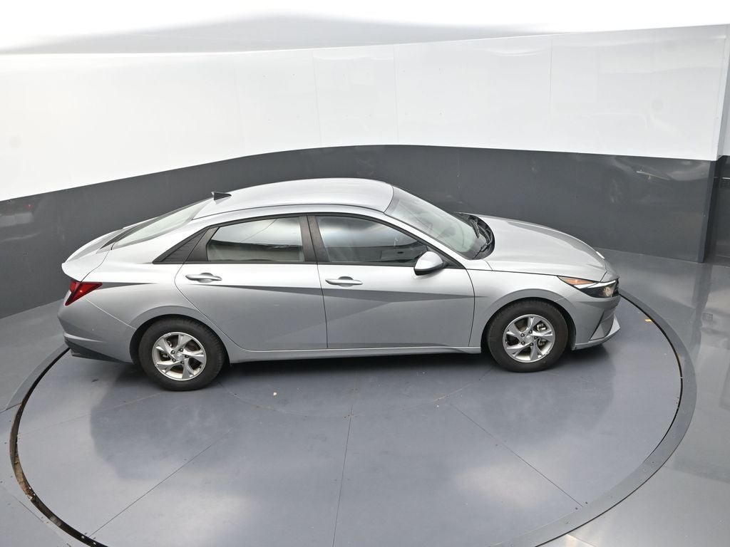 2021 Hyundai Elantra SE