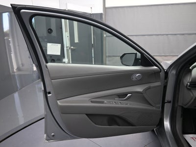 2021 Hyundai Elantra SE