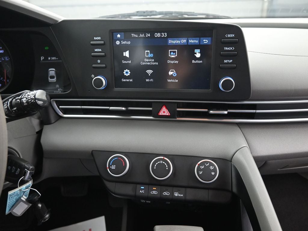 2021 Hyundai Elantra SE