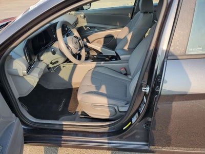 2021 Hyundai Elantra SE