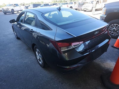 2021 Hyundai Elantra SE
