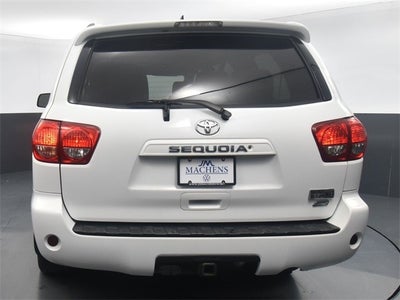 2017 Toyota Sequoia SR5 5.7L