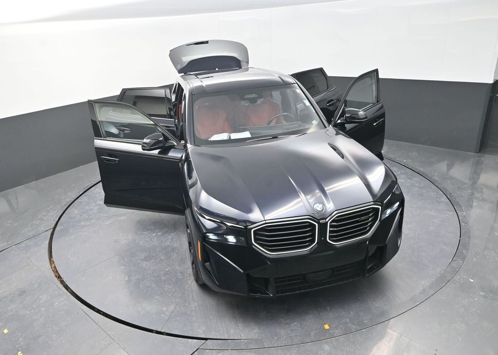 2024 BMW XM Base