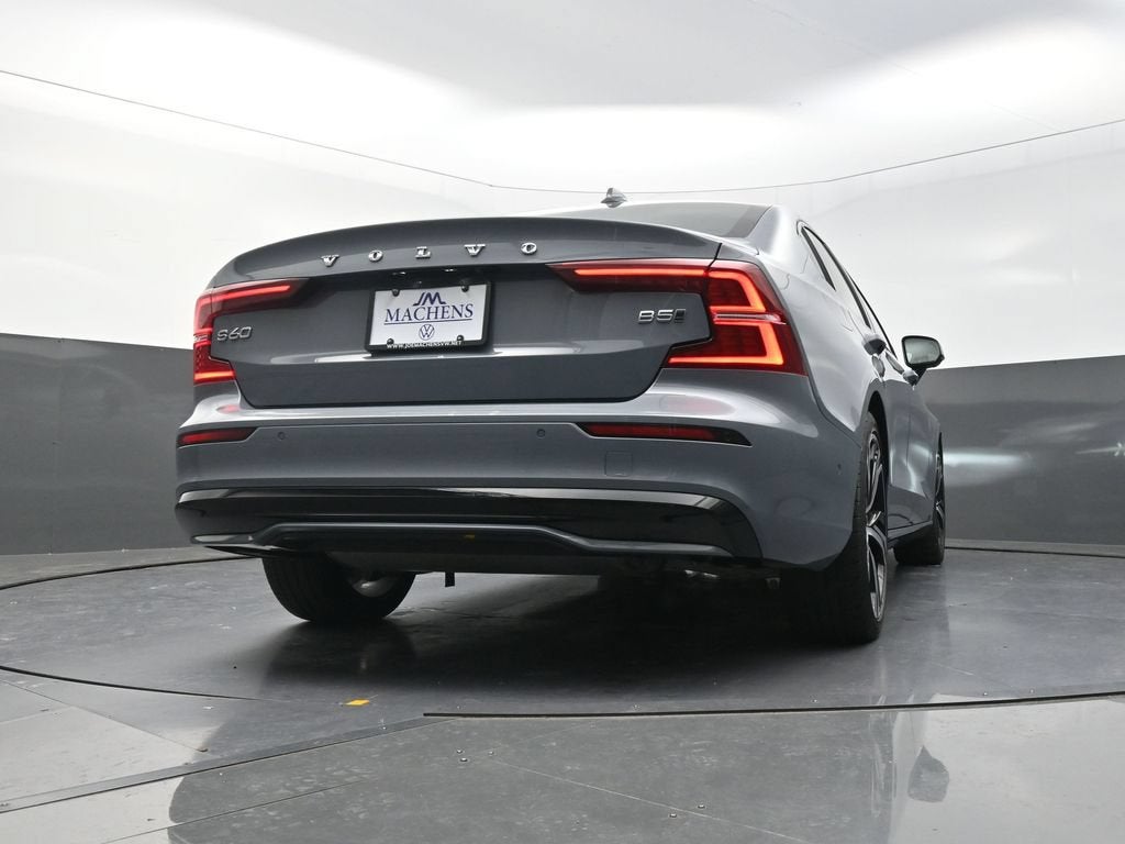 2024 Volvo S60 B5 Plus Dark Theme