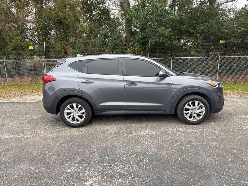 2021 Hyundai Tucson SE