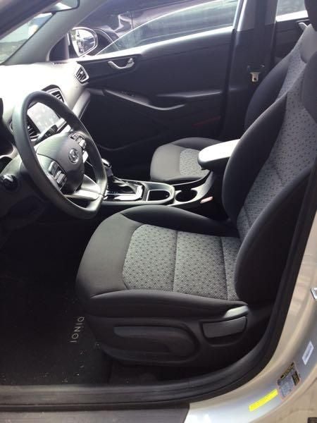 2018 Hyundai Ioniq Hybrid Blue
