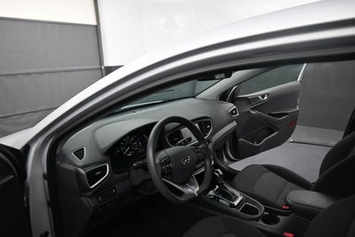 2018 Hyundai Ioniq Hybrid Blue