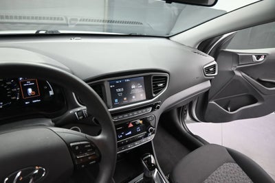 2018 Hyundai Ioniq Hybrid Blue