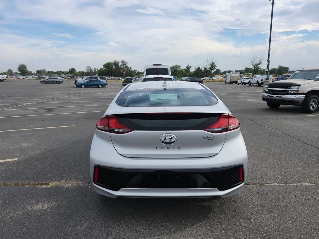 2018 Hyundai Ioniq Hybrid Blue