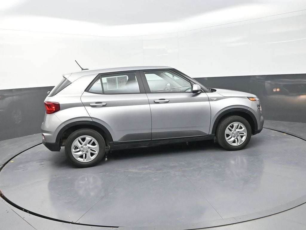 2023 Hyundai Venue SE
