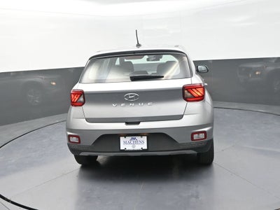 2023 Hyundai Venue SE