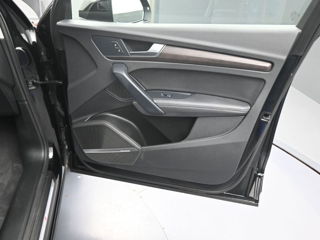 2024 Audi Q5 45 S line Premium quattro