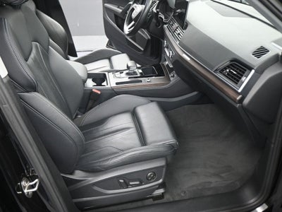 2024 Audi Q5 45 S line Premium quattro