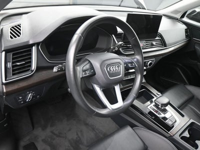 2024 Audi Q5 45 S line Premium quattro