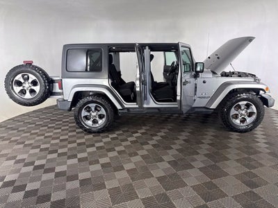 2016 Jeep Wrangler Unlimited Sahara